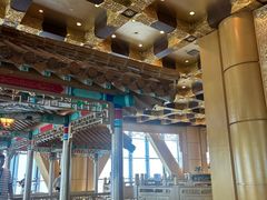 -华西龙希国际大酒店旅游观光景区