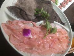 -红九格老火锅(三峡广场店)