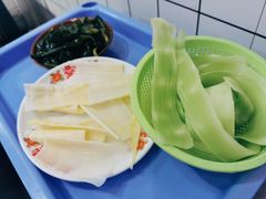 -青年火锅(吾悦广场直营店)