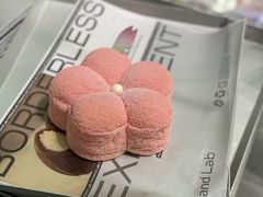 -好利来(上海虹桥新天地Lab主题店)