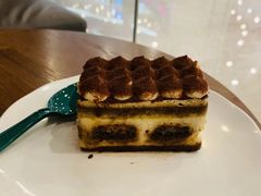 星巴克咖啡提拉米苏蛋糕-星巴克臻选(福州仓山万达店)