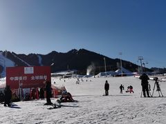 -丝绸之路山地度假区滑雪场