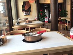 大堂-东门口涮肉·砂锅·烤串(老门东店)