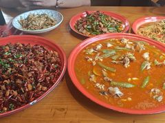 -先启半步颠·川菜小炒