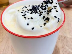冰淇淋打蛋-堂屋糖水店(愚园店)