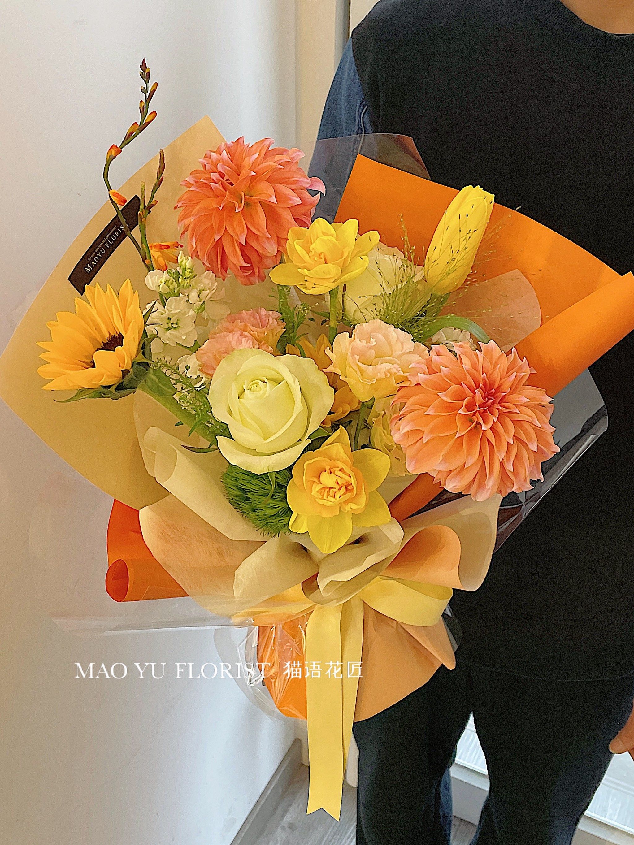 说橙色才高级,但预算有限[流泪]安排#上海花店 #爱马仕橙 #高级花 