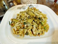 -缘来聚·徽菜名店(黄山宏村店)