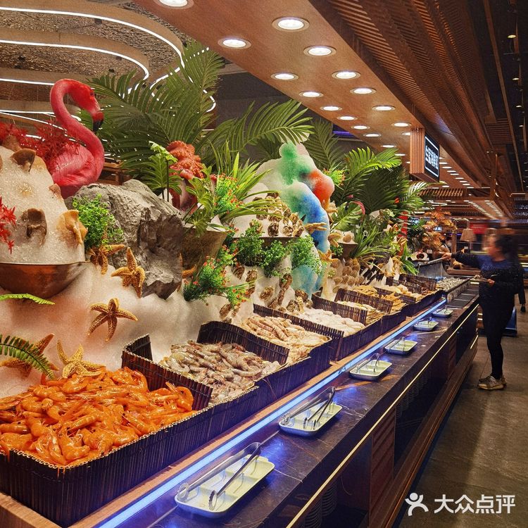 人均100+的海鲜牛排烤肉自助，瞬间实现各种自由