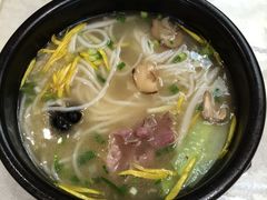 -桥香园正宗过桥米线(机场五店)