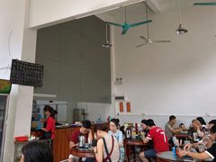 -容里煲仔饭(利丰北路店)