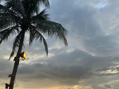 -Sunset Bar(丹绒亚路香格里拉店)