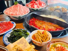 -萍姐火锅·公路夜市(武汉首店)