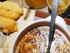 酸辣汤配油条-隆喜元鱼汤包·海鲜(中联广场店)