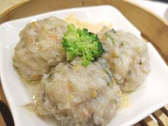 七彩鲮鱼球-点都德(聚福楼店)