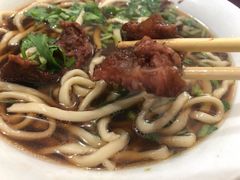 -清真八大碗(G6辅路店)