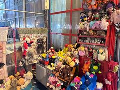 -席娜卡琳火车铁道夜市