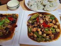 -乡府肉丁水饺(环山路店)