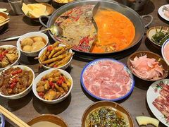 -萍姐火锅·公路夜市(武汉首店)