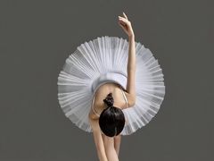 -西安小天鹅艺术团(曲江Alice店)