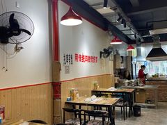 -冯烫烫跷脚牛肉·川菜小馆(武胜西街店)