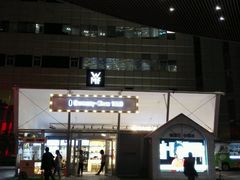 -南京金鹰皇冠假日酒店