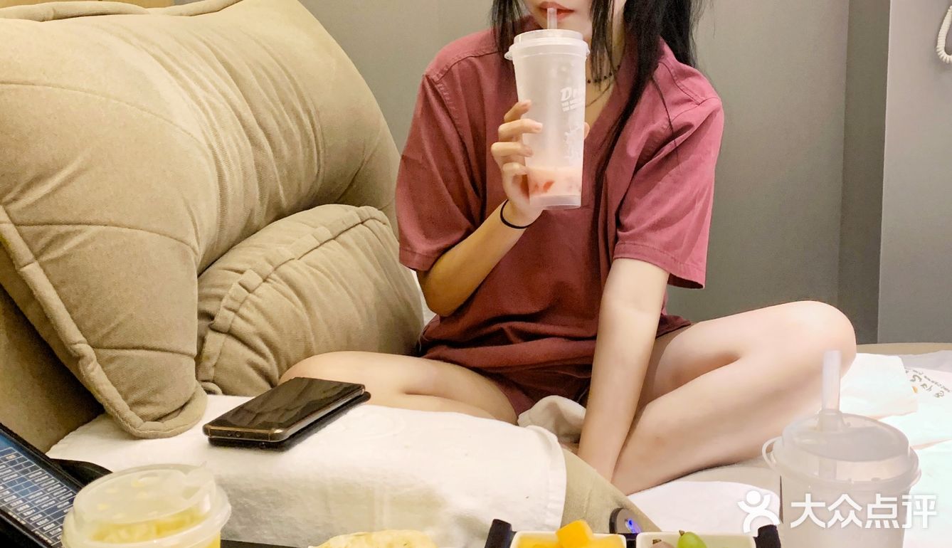 把足浴店吃成自助餐是什么感觉…重庆风味！