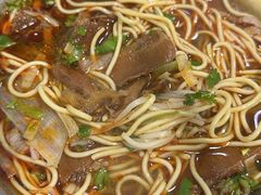 -薛记襄阳香辣牛肉面(平安路店)