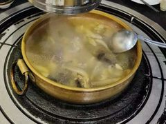 -阿山卓·野生菌火锅·纳西火塘烤肉