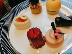 -The Drawing Room 闲逸廊(上海静安瑞吉酒店)