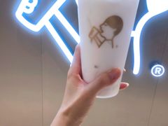 -喜茶(北京华贸购物中心店)