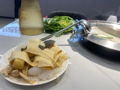 -彤德莱火锅(薛家岛利群店)