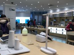 -华为授权体验店(中山公园来福士)