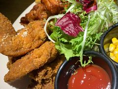 炸鸡拼盘-机器人火炉披萨(爱琴海店)