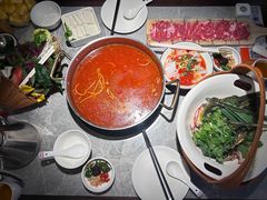 -野山舂·贵州现舂酸汤牛肉(民生路店)