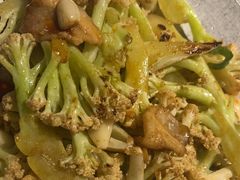 -卢大鲜鱼头捞饭(美利广场店)
