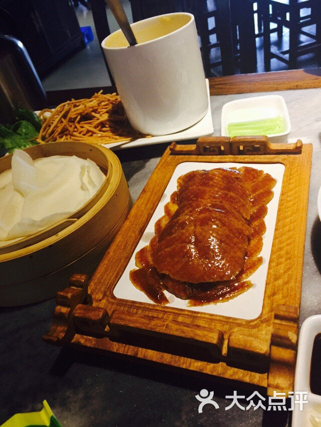 北京老铺烤鸭(西安曲江银泰城店)图片 - 第1张