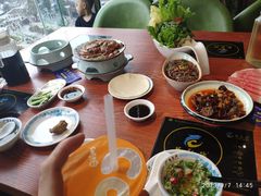 -龙聚德北京烤鸭(沙坪坝华宇A馆店)