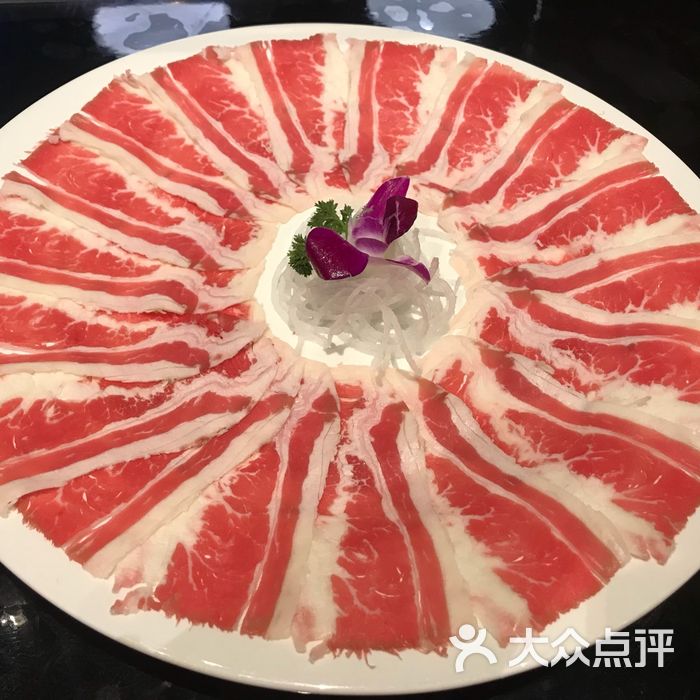 阿易婆港式海鲜肥牛火锅酒家蔬菜拼盘图片