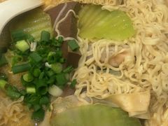 -张亮麻辣烫(三亚商品街店)