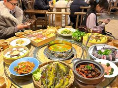-亮欢寨酸汤鱼(沙冲路店)