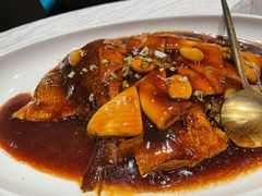 温式黄鱼烧年糕-柒园·三十年创意杭帮菜(龙湖滨江天街店)