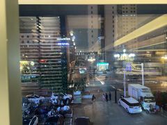 -东方红海鲜百汇(国际大厦店)