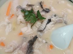 精品酸汤鮰鱼-八珍饺子·烤鸭·家常菜