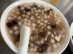 酒酿元宵-芳婆糕团店(王府大街店)