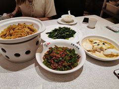 -国味壹号·精品湘菜·宴请佳选(新天地店)