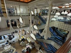 -乐蓬马歇百货公司(Rive Gauche)