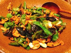 -丹江口渔村·湘味厨房(桃园店)
