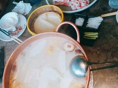 -三人行骨头王火锅(长寿店)