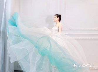 马上要过年了 又加上疫情期间 婚期也马上要到了