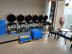 等位区-长发西饼(临顿路店)